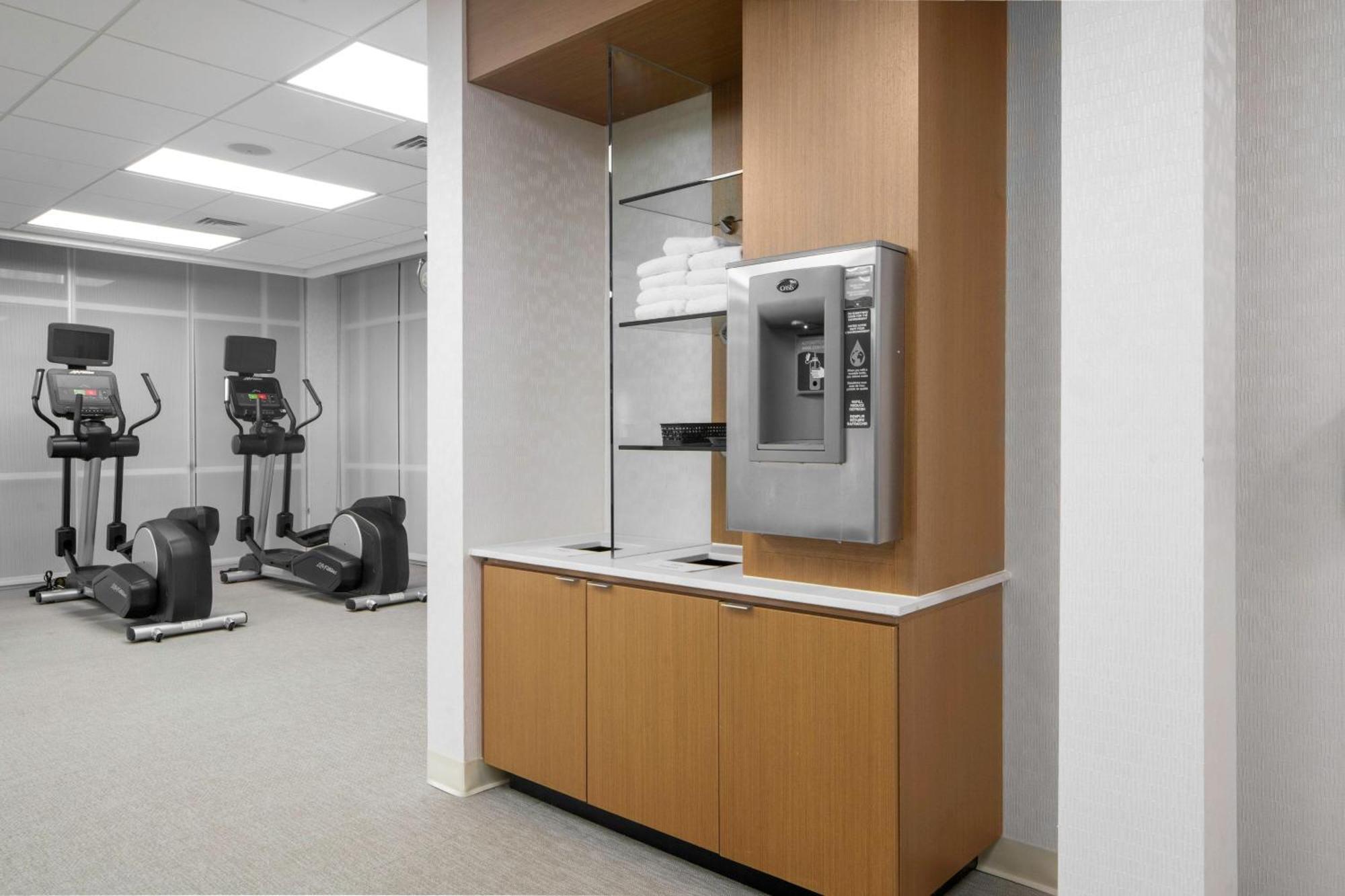 Springhill Suites By Marriott Raleigh أبيكس المظهر الخارجي الصورة